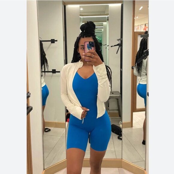 Lululemon Align Onesie 8" Poolside Blue Size 4 - Picture 3 of 8